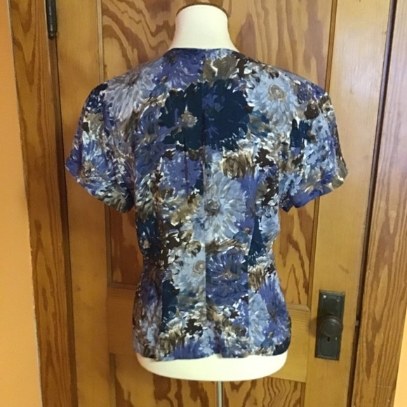 VTG 90s Blue Floral Button Down Top - Picture 12 of 12
